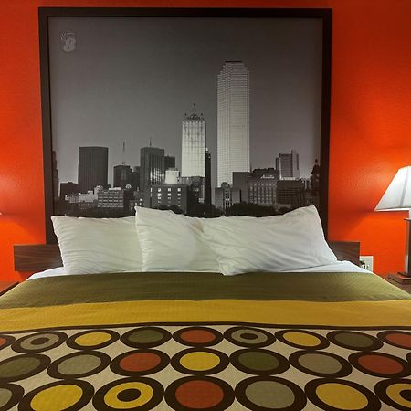 Super 8 By Wyndham Giddings Hotel Exterior foto